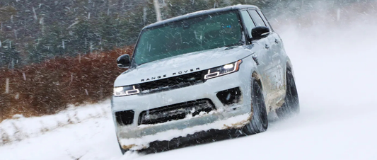When a Range Rover Climbed a Snow-Covered Hill and Proved a Point